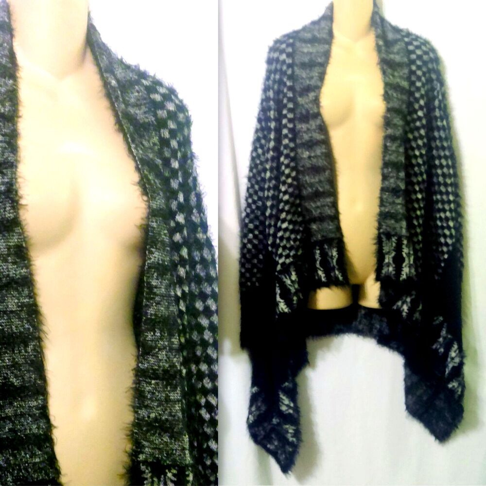 Black Rivet Women's Oversized Cardigan Assymetrical Shrug Sweater Size Small *